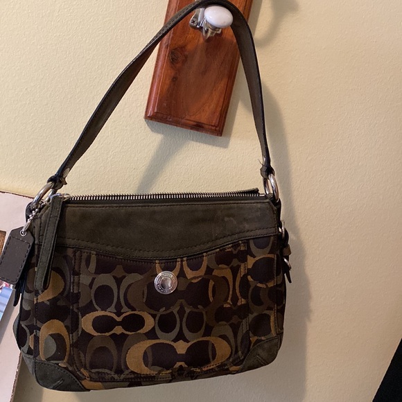 Vintage coach camo purse EUC - Picture 10 of 10